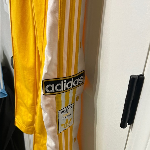 Adidas Gold Track Pants with White Stripes - Picture 7 of 7
